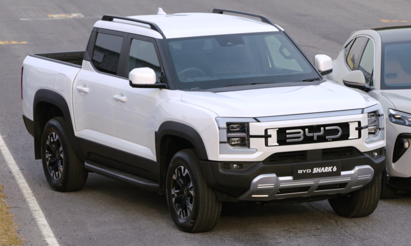 BYD Shark 6 ute